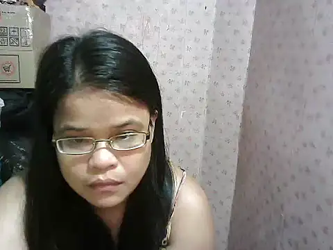 Snapshot of Hotty_babe23 chatting on January 2026 08:58:01 PM Hotty babe23 online show from January 2026 08:58:01 PM