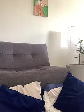 ladulcemary  online show from April 2026 08:03:02 PM