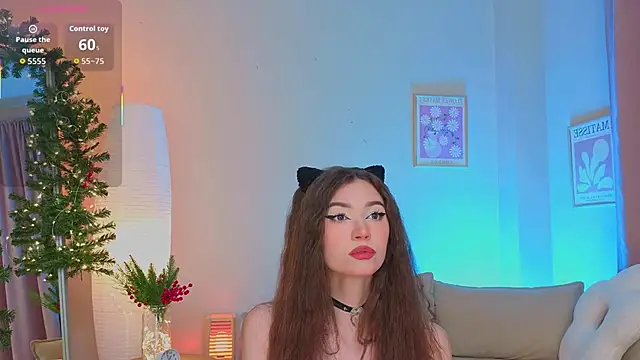 oliviaah  online show from December 2025 03:09:02 PM