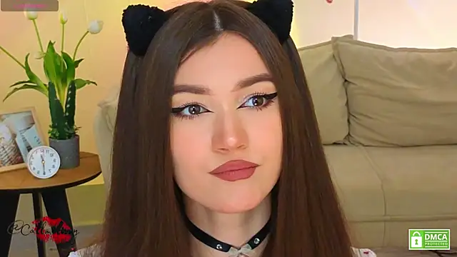 oliviaah  online show from April 2026 04:15:01 PM