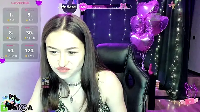 Snapshot of Bellaa_Dream1 chatting on February 2026 08:53:02 PM Bellaa Dream1 online show from February 2026 08:53:02 PM