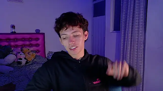 Dani Dancer online show from February 2026 12:32:01 AM