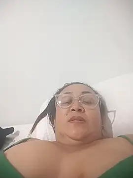 Nini Love  online show from February 2026 06:22:01 AM