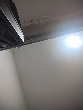 Nini Love  online show from April 2026 04:01:01 AM