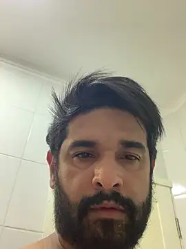 Snapshot of Phenrik1989 chatting on February 2026 06:23:01 PM Phenrik1989 online show from February 2026 06:23:01 PM