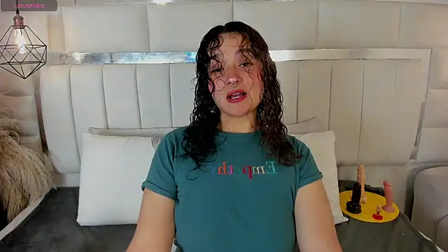 Snapshot of Im_TaraBlack chatting on January 2026 04:04:02 AM Im TaraBlack online show from January 2026 04:04:02 AM