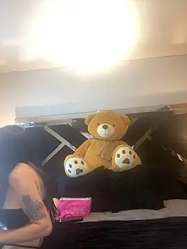 Moon Magic666 online show from February 2026 10:32:01 PM