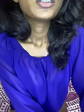 Hottie kia online show from June 2026 06:01:02 PM