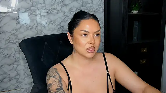 Snapshot of AngelaBabe3 chatting on December 2025 08:38:02 PM AngelaBabe3 online show from December 2025 08:38:02 PM