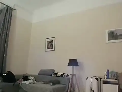 Bellaa25 online show from April 2026 06:01:01 PM