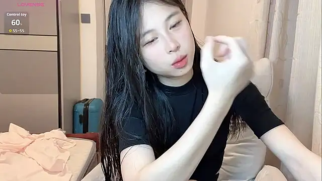tiantian-160 online show from May 2026 02:51:01 AM