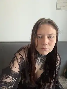 Snapshot of FionaMurr chatting on June 2026 01:50:01 AM FionaMurr online show from June 2026 01:50:01 AM