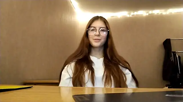 VictorinaMccorey online show from December 2025 01:07:01 PM