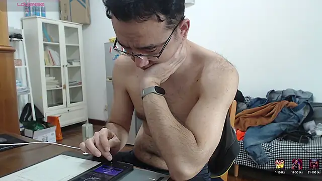 jjjjay123 online show from January 2026 12:47:01 AM