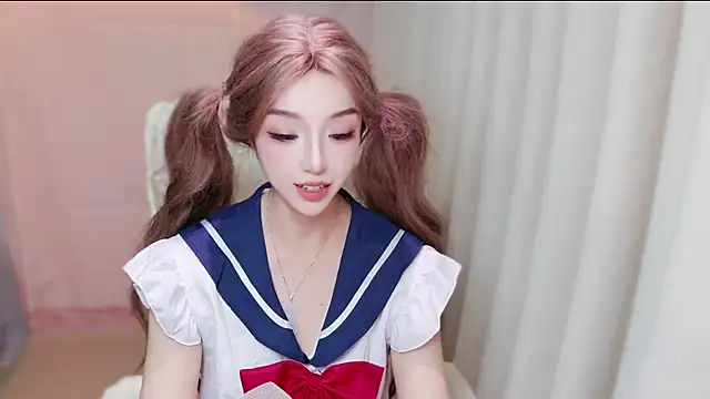 zizi-a online show from April 2026 01:55:02 PM