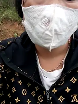 Snapshot of yana-zz chatting on February 2026 10:37:02 AM yana-zz online show from February 2026 10:37:02 AM