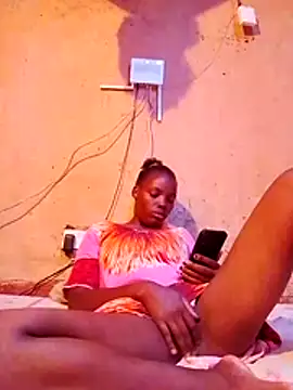 Snapshot of SEXY-NAIMA chatting on January 2026 06:08:01 AM SEXY-NAIMA online show from January 2026 06:08:01 AM