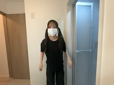 Gokujyo-Namanaka online show from May 2026 03:18:01 PM
