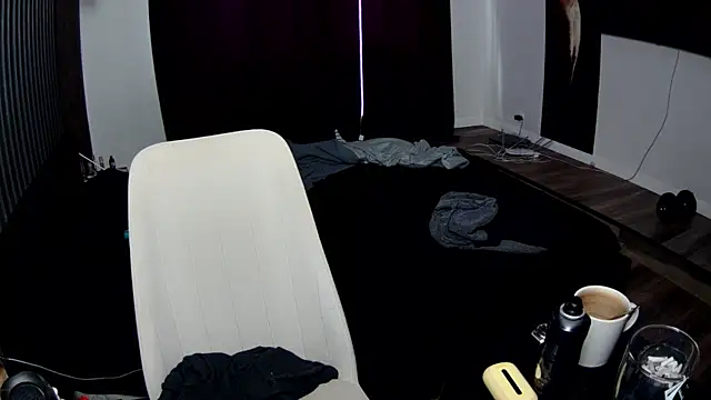 Snapshot of Nicole_Pars chatting on February 2026 07:09:02 AM Nicole Pars online show from February 2026 07:09:02 AM