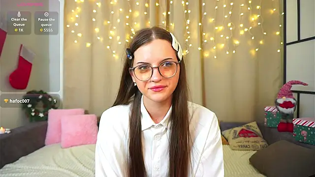 Snapshot of KathiGulston chatting on December 2025 07:10:01 PM KathiGulston online show from December 2025 07:10:01 PM