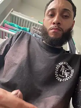 bigdickpapi19 online show from April 2026 01:37:01 PM