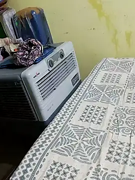 Snapshot of Cuple_masti72 chatting on June 2026 11:31:02 PM Cuple masti72 online show from June 2026 11:31:02 PM