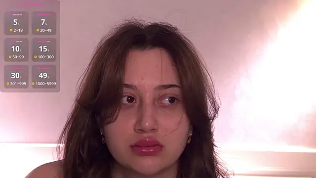 Snapshot of LucieBliss chatting on April 2026 08:40:01 PM LucieBliss online show from April 2026 08:40:01 PM