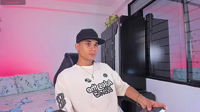 Michael Jordan zz online show from January 2026 07:49:02 PM