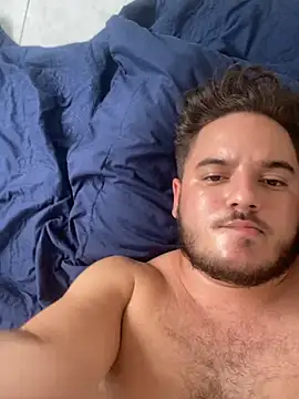 Snapshot of Bardo_urso chatting on February 2026 05:45:02 PM Bardo urso online show from February 2026 05:45:02 PM