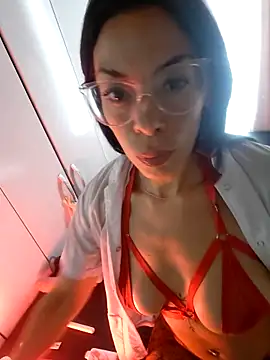 dulcemorela83 online show from February 2026 04:13:02 PM