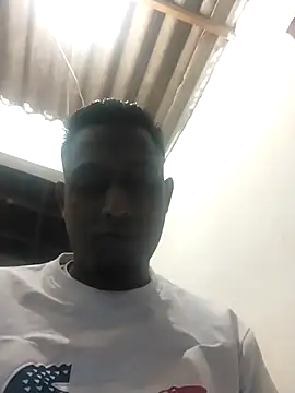Snapshot of Mohandkim chatting on April 2026 10:40:01 PM Mohandkim online show from April 2026 10:40:01 PM