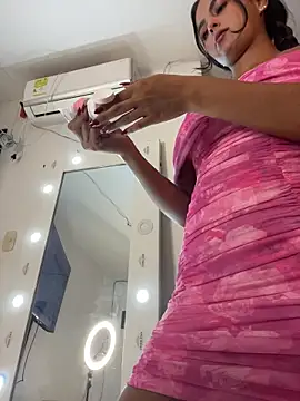 Valeria-escobar online show from April 2026 01:53:01 PM