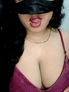 nosrat014 online show from April 2026 08:12:02 AM