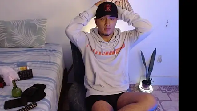 kyro estrada online show from March 2026 11:10:01 PM