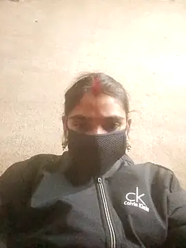 Laxmi9090 online show from December 2025 02:21:01 PM