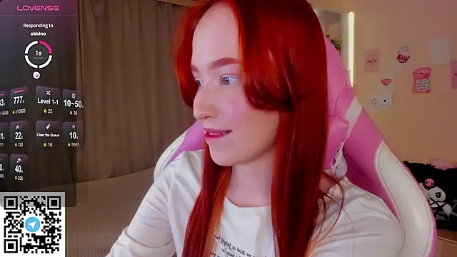 Snapshot of sunflare_ chatting on February 2026 05:16:02 PM sunflare online show from February 2026 05:16:02 PM