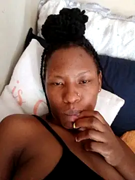 Merveiller online show from December 2025 12:55:01 PM