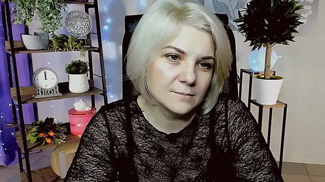 EvaEvals online show from January 2026 07:35:02 AM