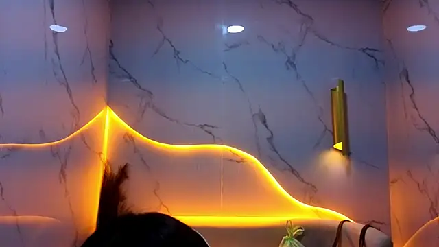 Sofi Adams Tx online show from January 2026 01:02:02 PM