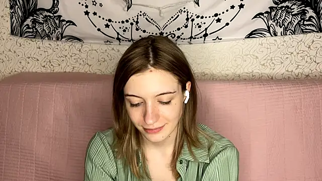 Snapshot of Shining_Robi chatting on January 2026 01:47:02 PM Shining Robi online show from January 2026 01:47:02 PM