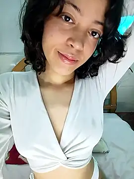 Snapshot of angel_fresita chatting on January 2026 04:23:02 PM angel fresita online show from January 2026 04:23:02 PM