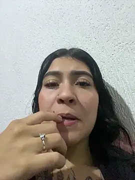 MiaFox 03 online show from April 2026 02:47:01 AM