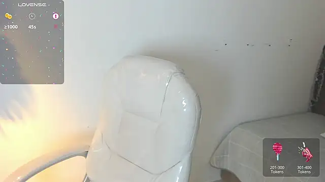 Snapshot of Archie_77 chatting on December 2025 12:12:01 PM Archie 77 online show from December 2025 12:12:01 PM