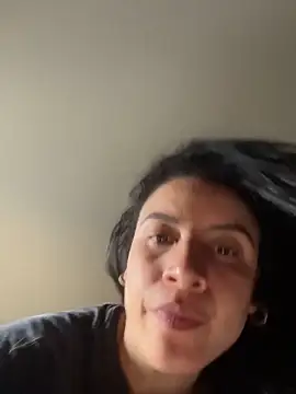 Snapshot of Lena-Williamss chatting on December 2025 08:26:01 PM Lena-Williamss online show from December 2025 08:26:01 PM