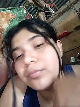 Snapshot of Rousse_uwu chatting on January 2026 07:05:02 PM Rousse uwu online show from January 2026 07:05:02 PM