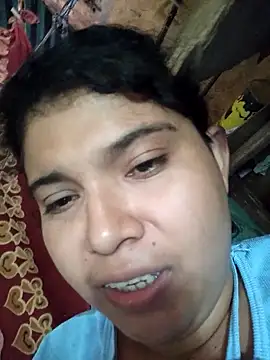 Snapshot of Rousse_uwu chatting on February 2026 06:52:02 PM Rousse uwu online show from February 2026 06:52:02 PM