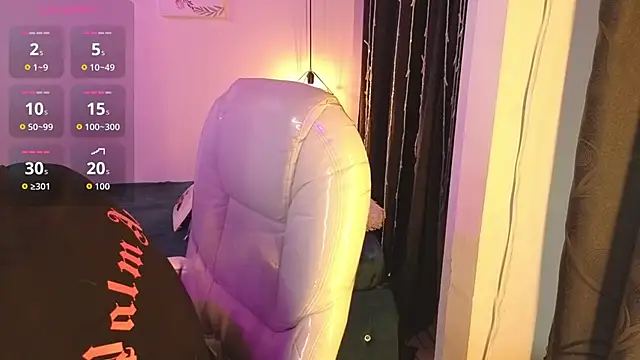 annie and ryan online show from February 2026 04:09:01 AM