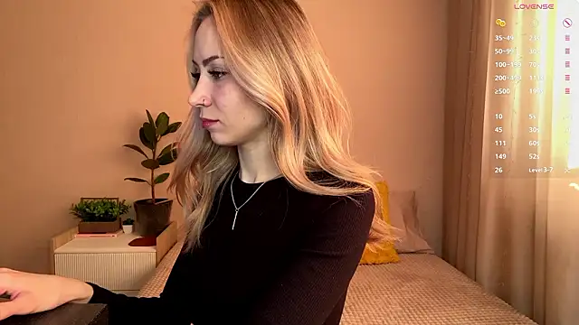 sun under skyy online show from February 2026 08:42:01 AM