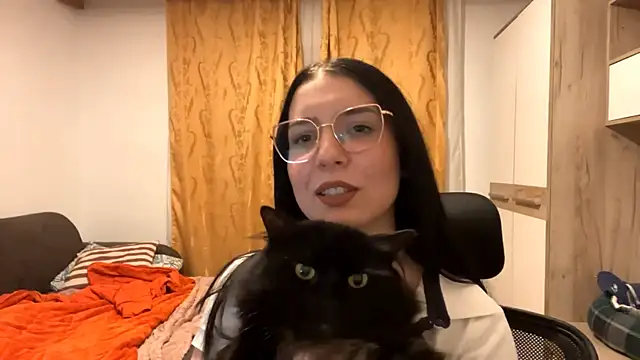 DoraRobertos online show from January 2026 03:50:02 PM