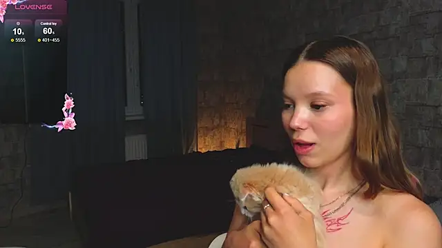 Cara Sweet1 online show from May 2026 06:38:02 PM